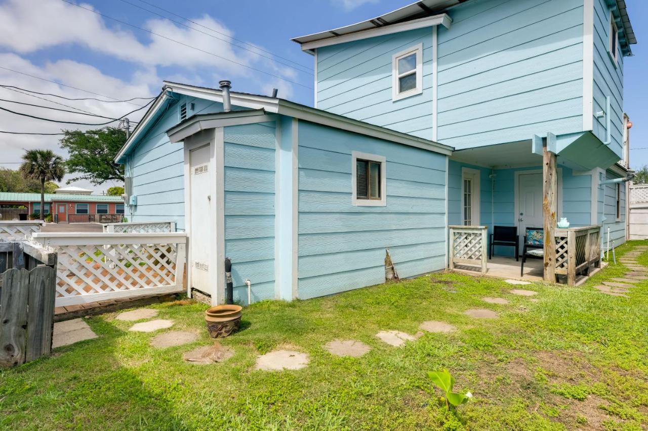 Beautiful Rockport Townhome - Walk To Aransas Bay! Kültér fotó
